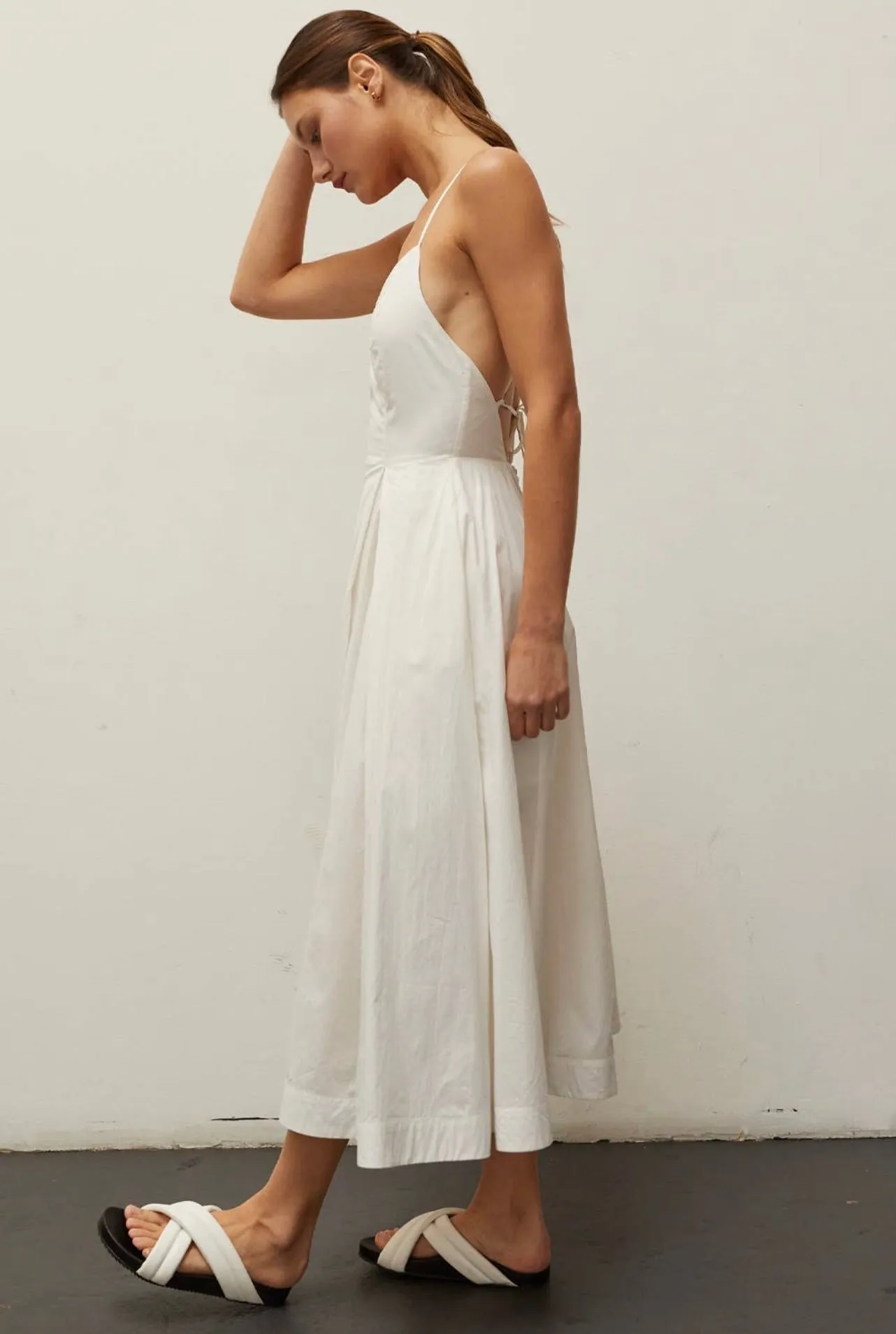 CRISS CROSS BACK POCKETED MIDI DRESS