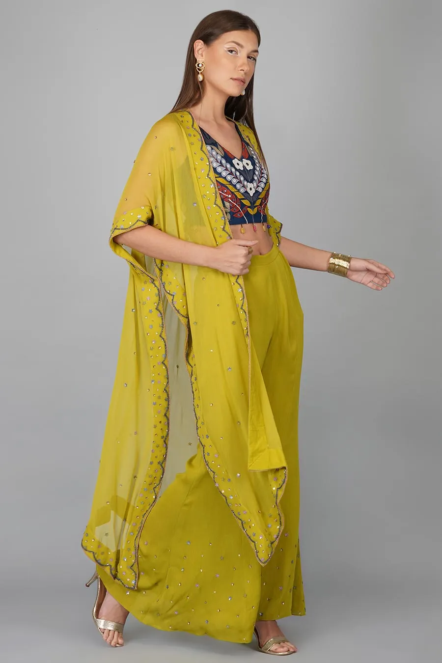 Green Applique Work Cape Set